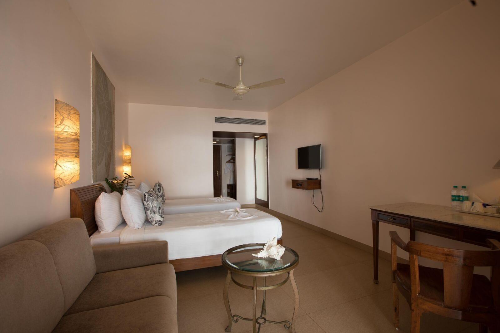 Prainha Hotel Dona Paula Exterior photo