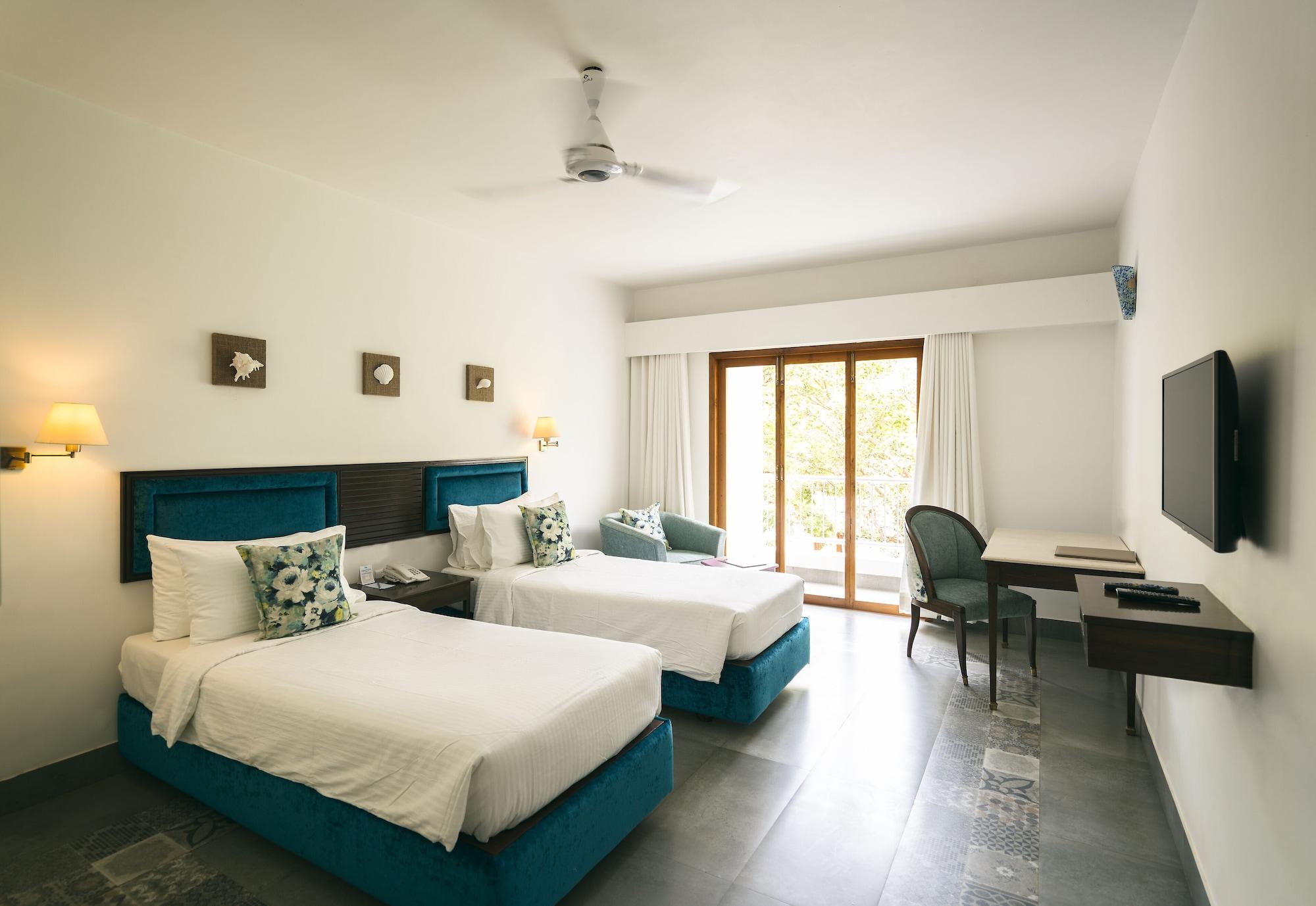 Prainha Hotel Dona Paula Exterior photo