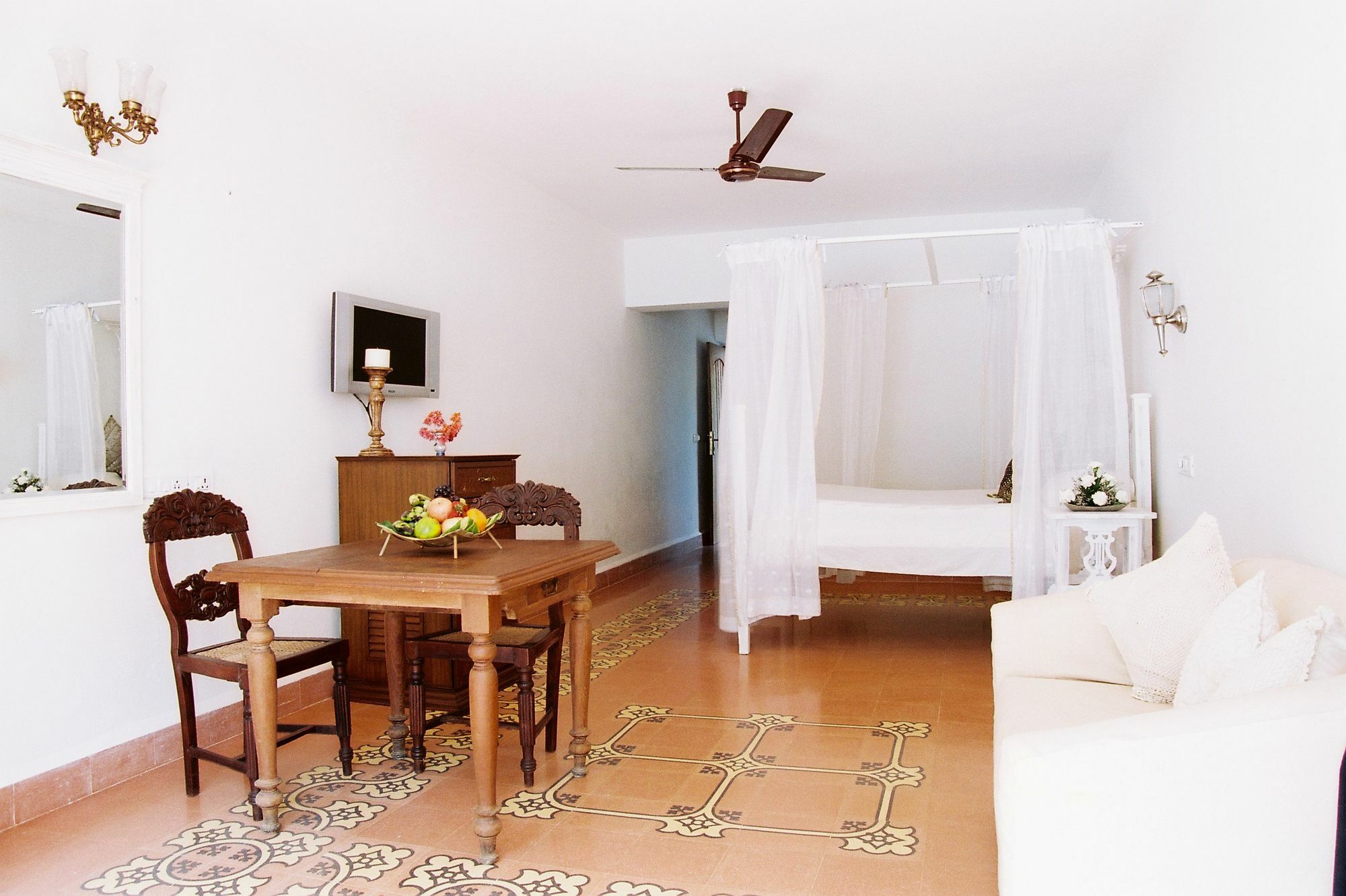 Prainha Hotel Dona Paula Exterior photo